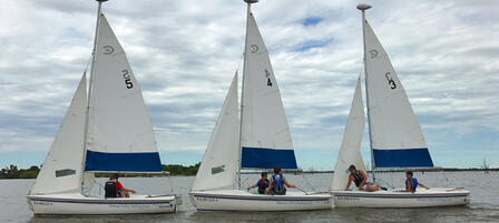 Learn To Sail This Summer at El Dorado Lake