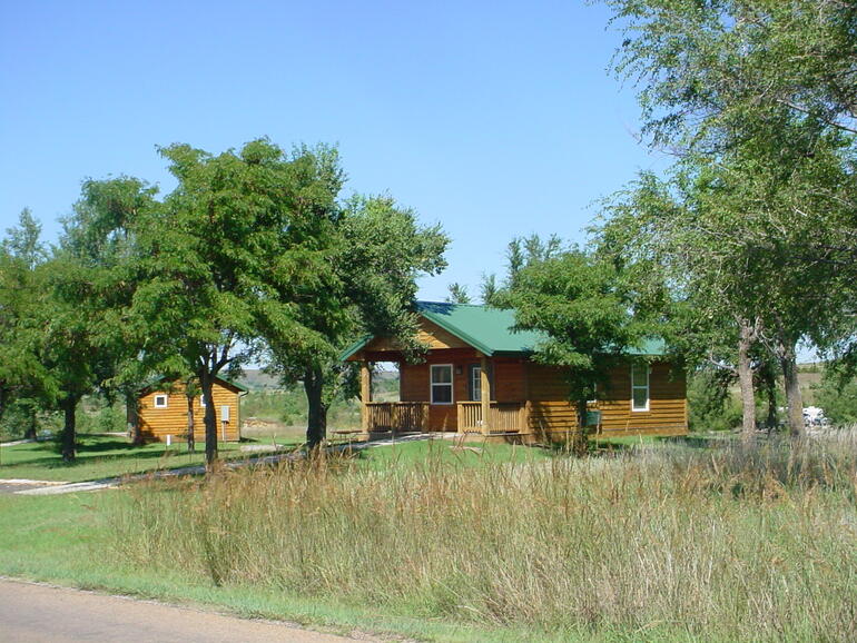 Wilson Lake Elm Cabins
