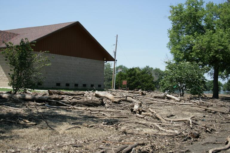 2007 Flood Fredonia Bathhouse