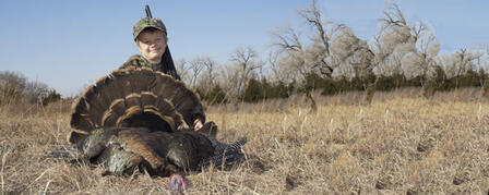 GOVERNOR’S TURKEY HUNT SEEKS YOUNG HUNTERS